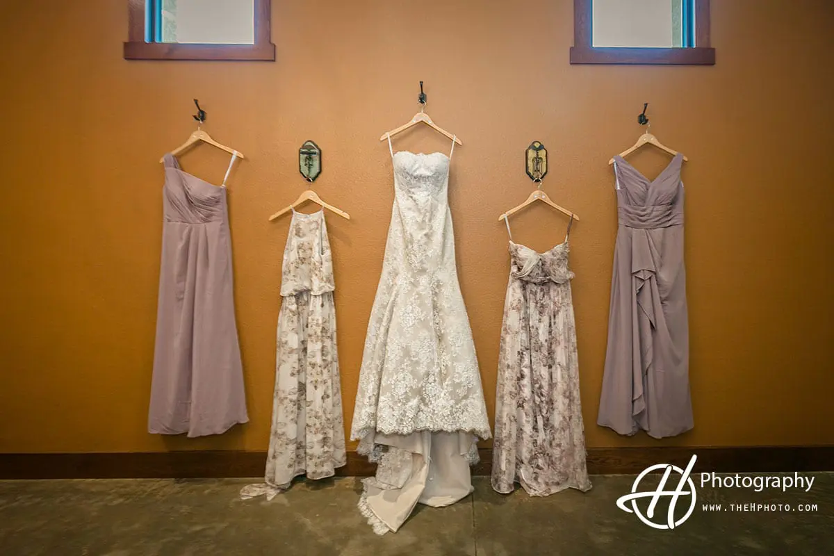 the-bride-and-brides-maids-dresses