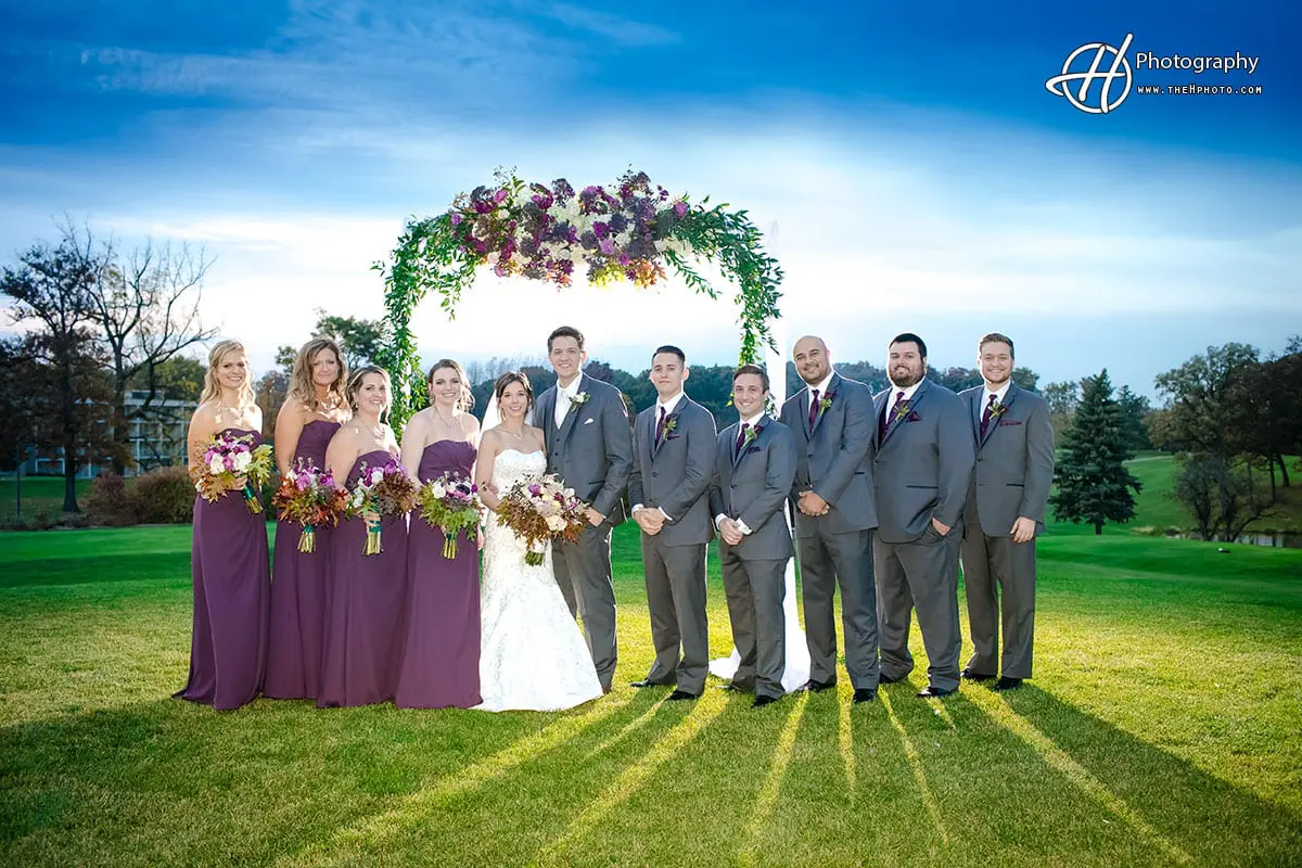 bridal-party-outside-photo