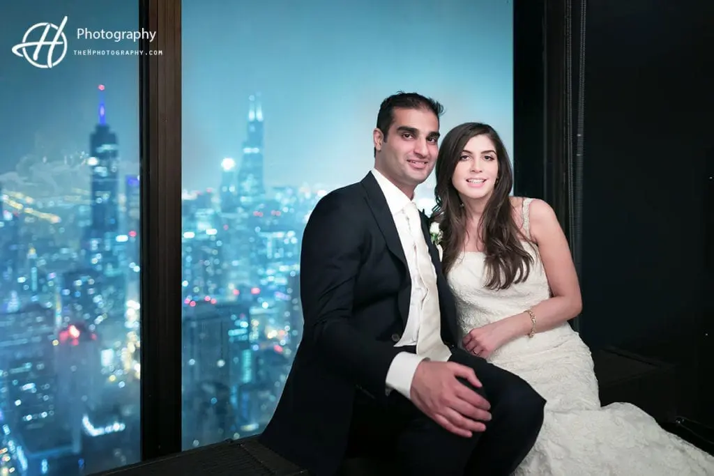 photo in window - Signature Room