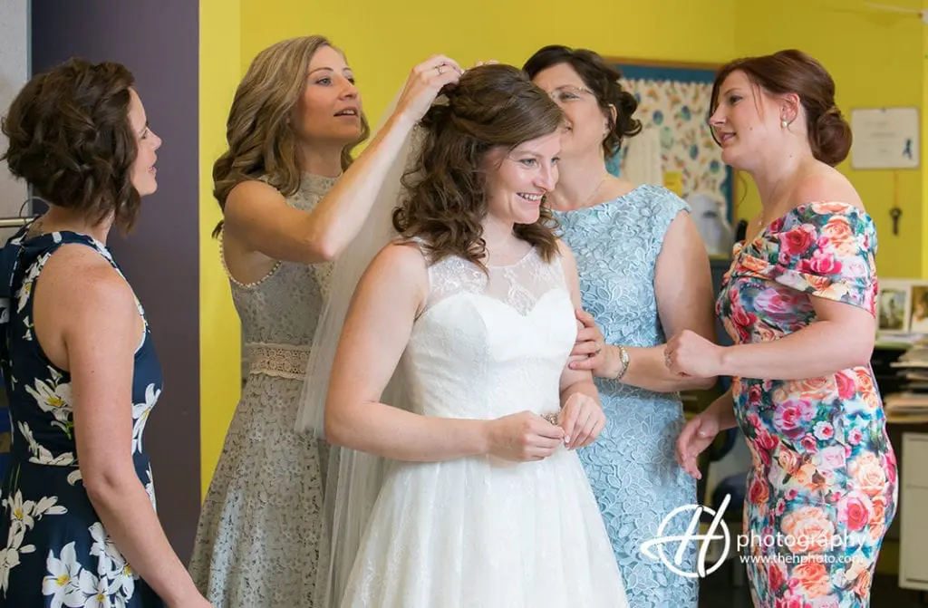bride-getting-ready