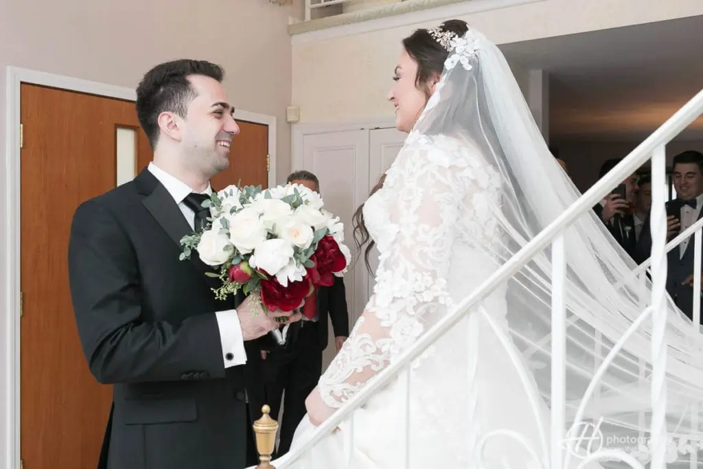 seeing the bride for first time