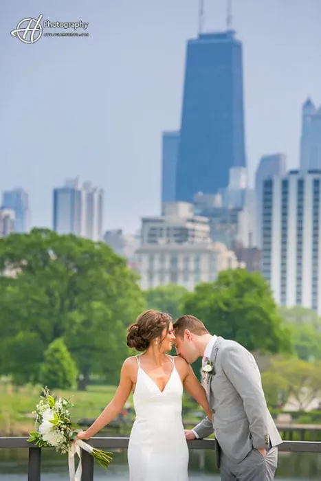wedding portrait in Lincoln Park