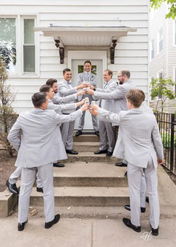 groomsmen 