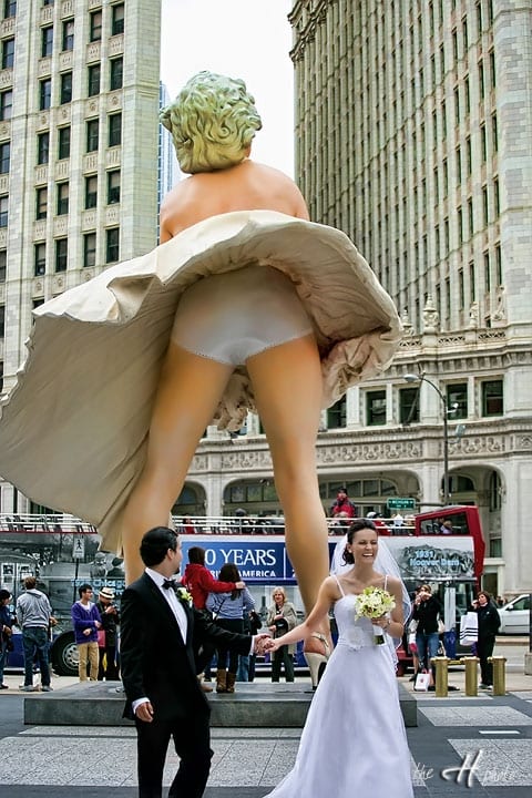 Marilyn Monroe statue in Chicago.
