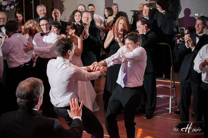 jewish dance at wedding