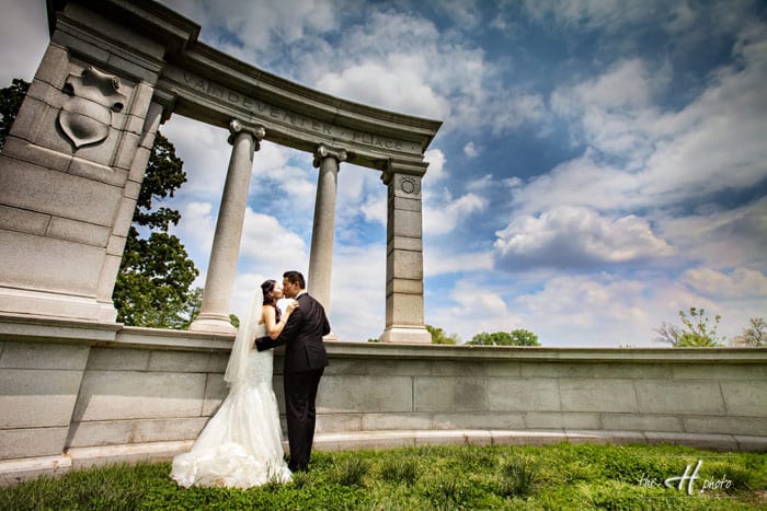 bridal photos by pillars in Forest park
