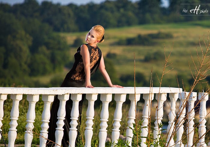 Otilia Hrebenciuc posing for Claudia Halip