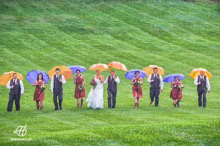 rain-at-wedding