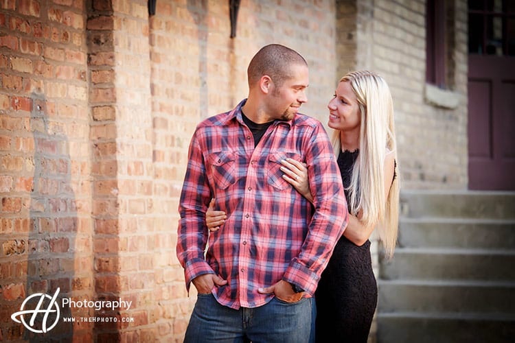 Arhitecture included in engagement photo
