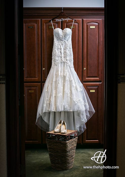wedding-dress-hang-it