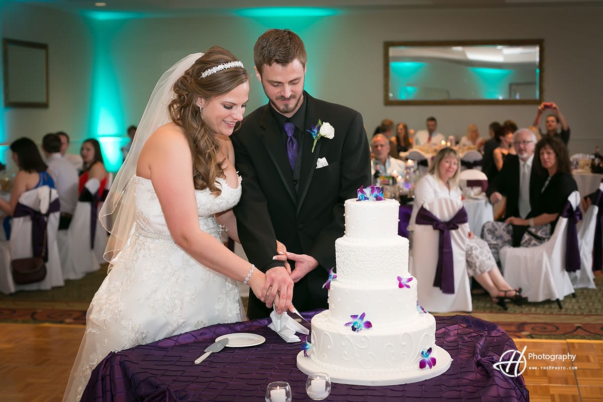 St-Charles-wedding-cake