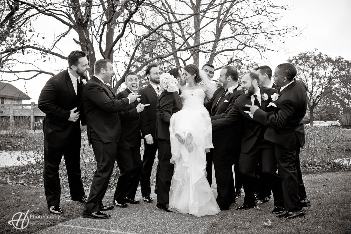 black-white-wedding-picture